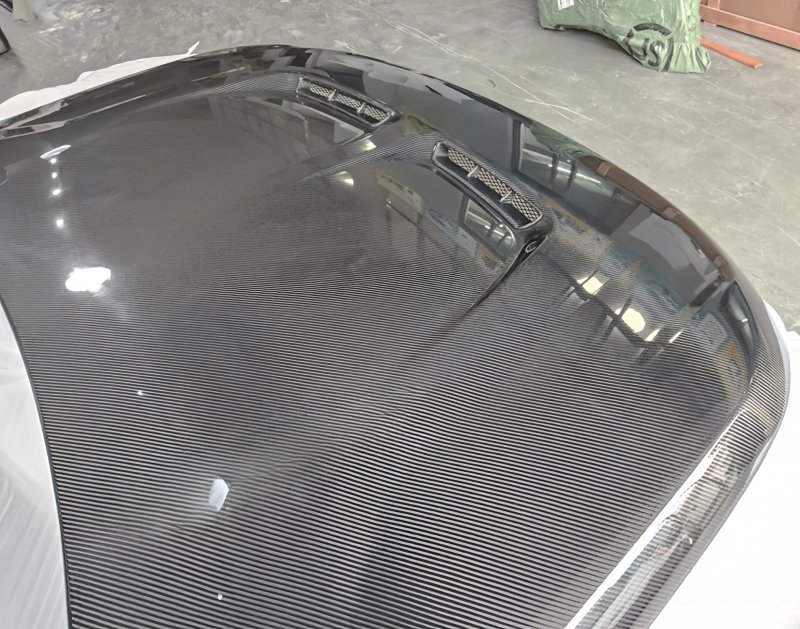 Custom Carbon Fiber Hood Bonnet for Range Rover Factory-Spot Engine Hoods New Condition Custom Manufacturing by for